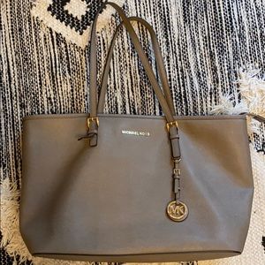 Michael kors tote bag